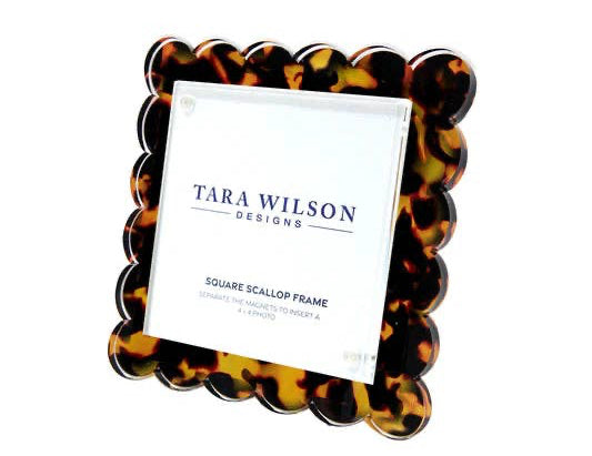 Scallop Tortoise Square Frame