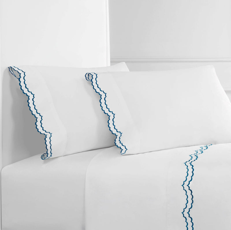 Double Scallop Embroidered Cotton Percale Sheet Set: Navy/White / Queen