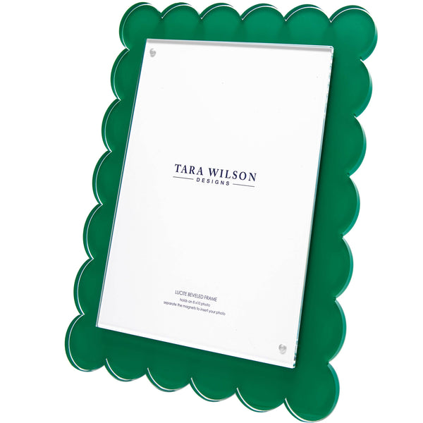 Scallop Frame 8 x 10 - Green