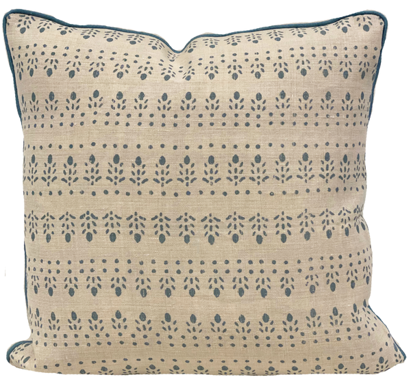 Najwa Spring Blue Pillow Cover