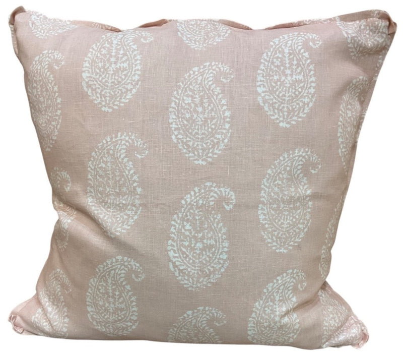Kashmir Paisley Pink/White Pillow Cover